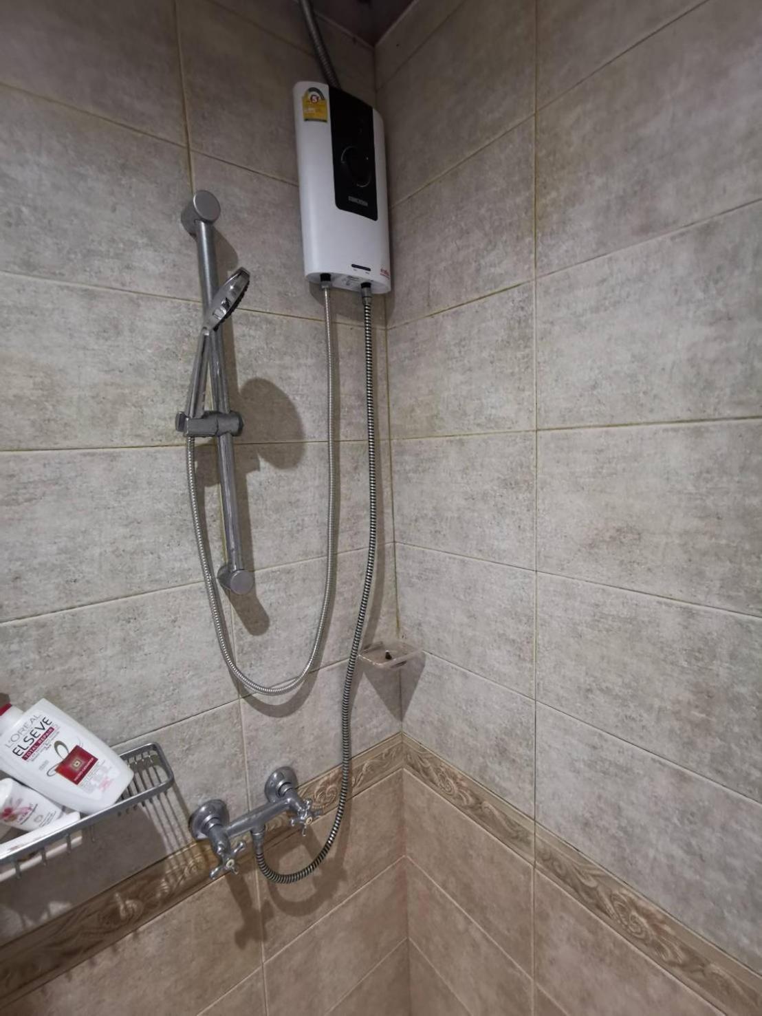 Cozy 1Br Walk To Bts And Airport Rail Link Close To Malls G7 曼谷 外观 照片