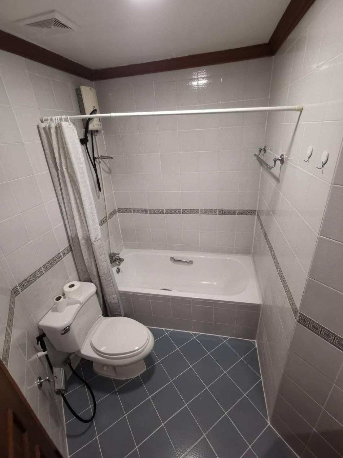 Cozy 1Br Walk To Bts And Airport Rail Link Close To Malls G7 曼谷 外观 照片