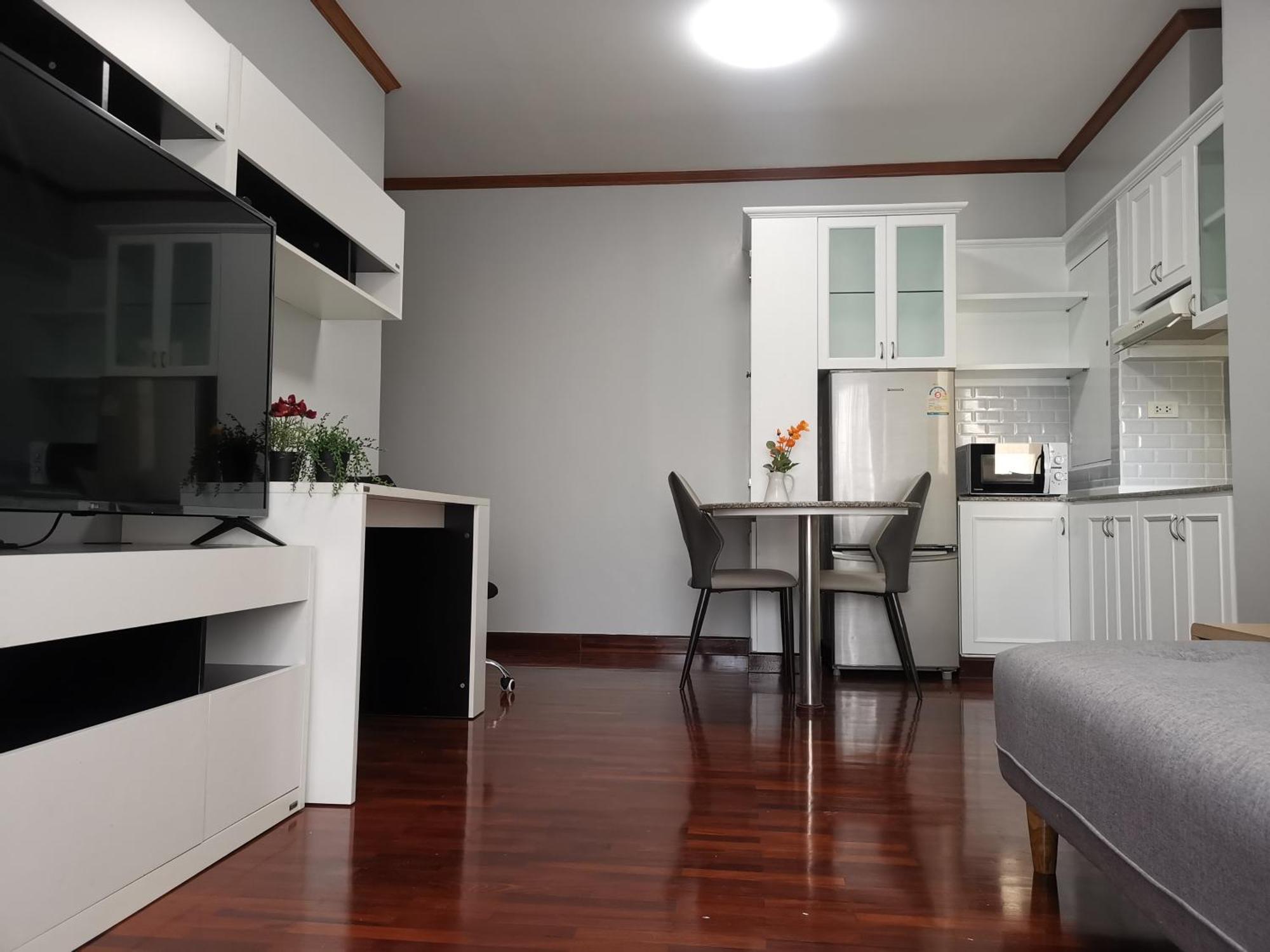 Cozy 1Br Walk To Bts And Airport Rail Link Close To Malls G7 曼谷 外观 照片