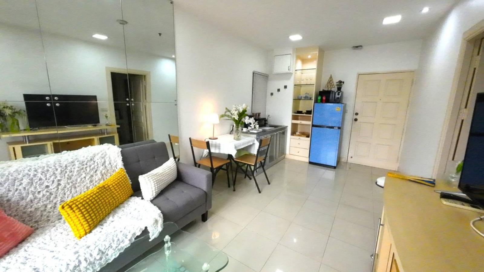 Cozy 1Br Walk To Bts And Airport Rail Link Close To Malls G7 曼谷 外观 照片